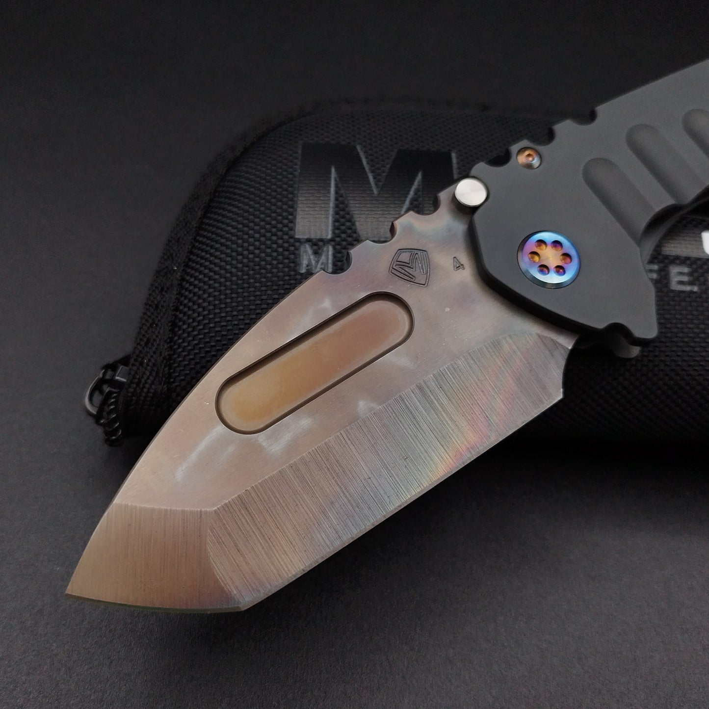 Medford Praetorian T, Vulcan Tanto Blade, Black DLC 3