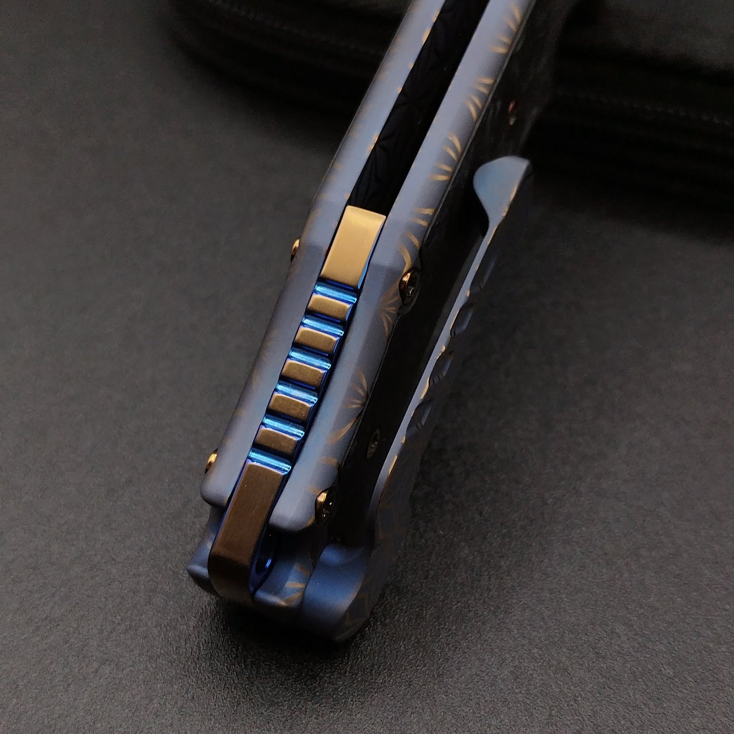 ADV Mini Alpha-S Blue, Gold Laser Art, Carbon Fiber 5