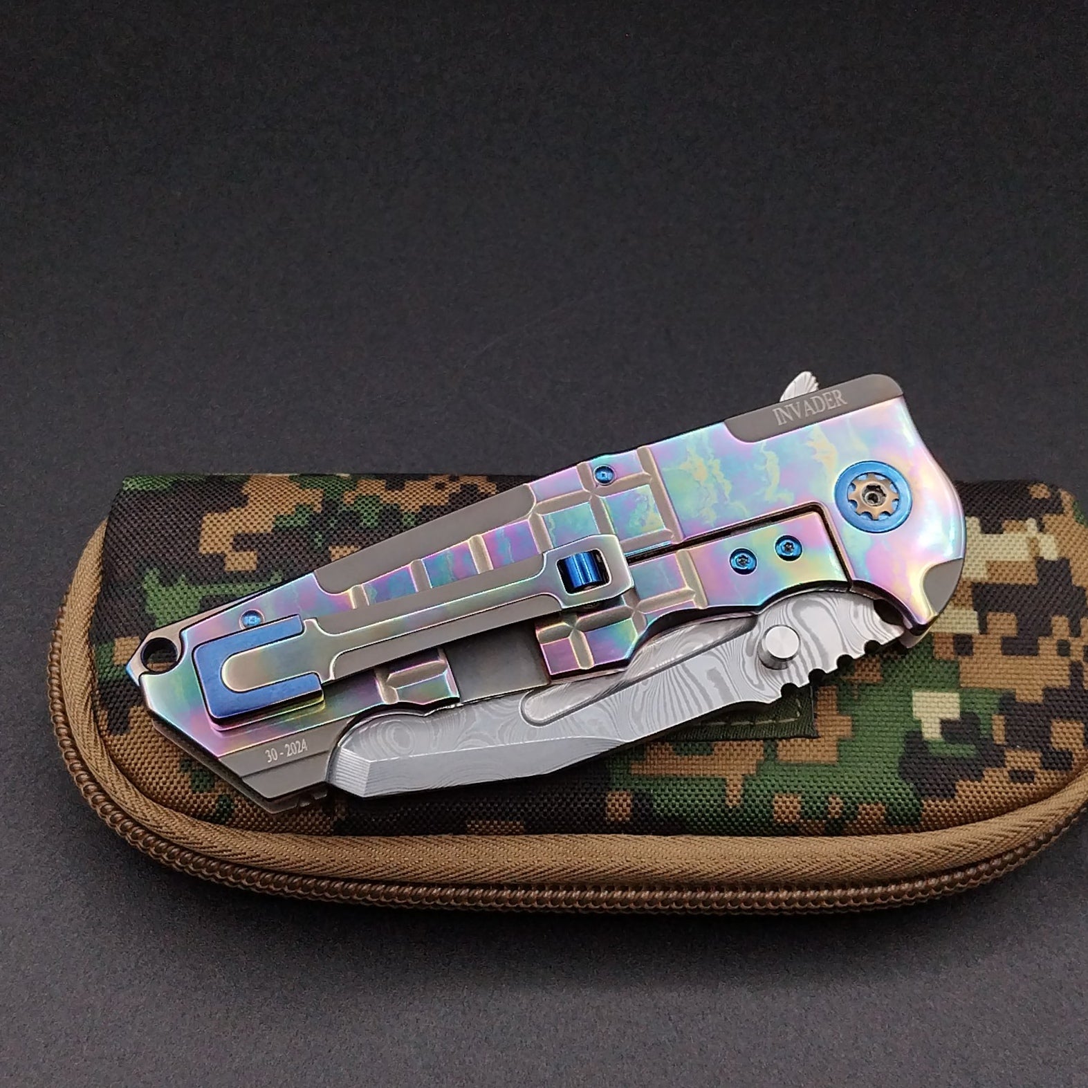 ADV Invader Custom, Acid Rain fragged, Damascus 6