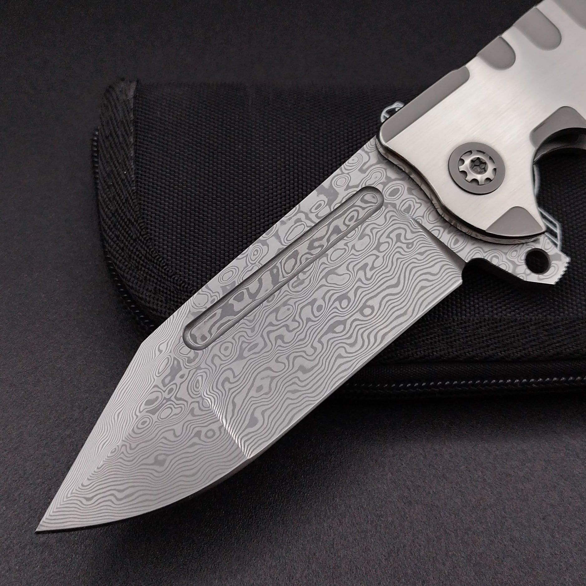 ADV Tracker Custom, Satin, Damascus 3