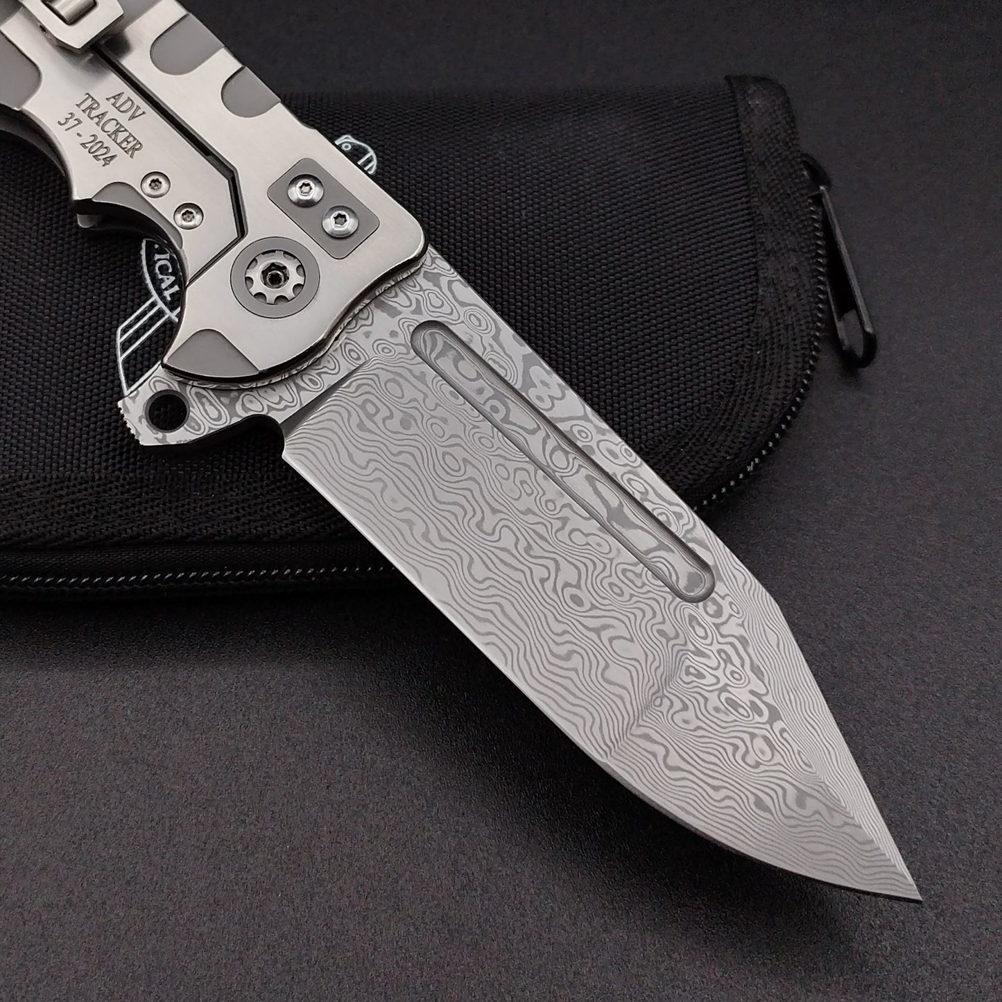 ADV Tracker Custom, Satin, Damascus 4