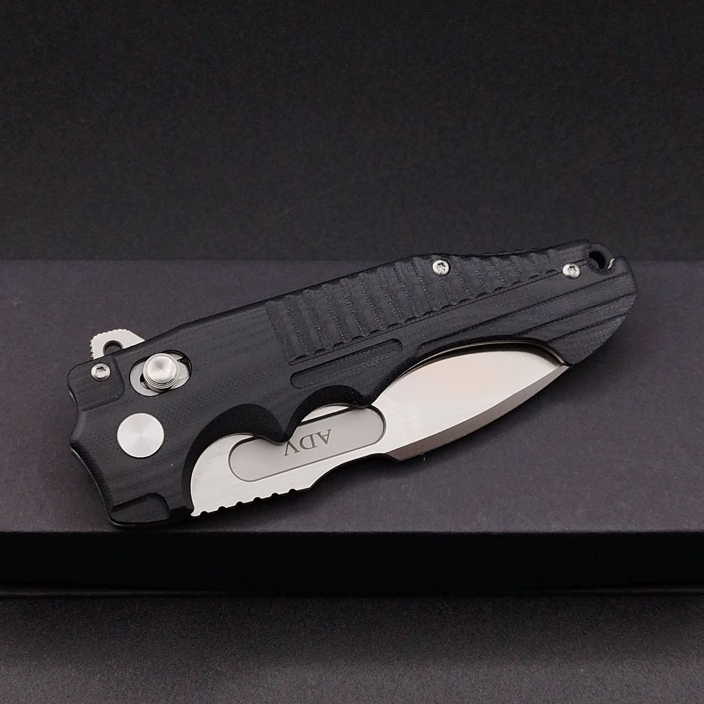 ADV Bullshark, Black G-10, S35VN 3