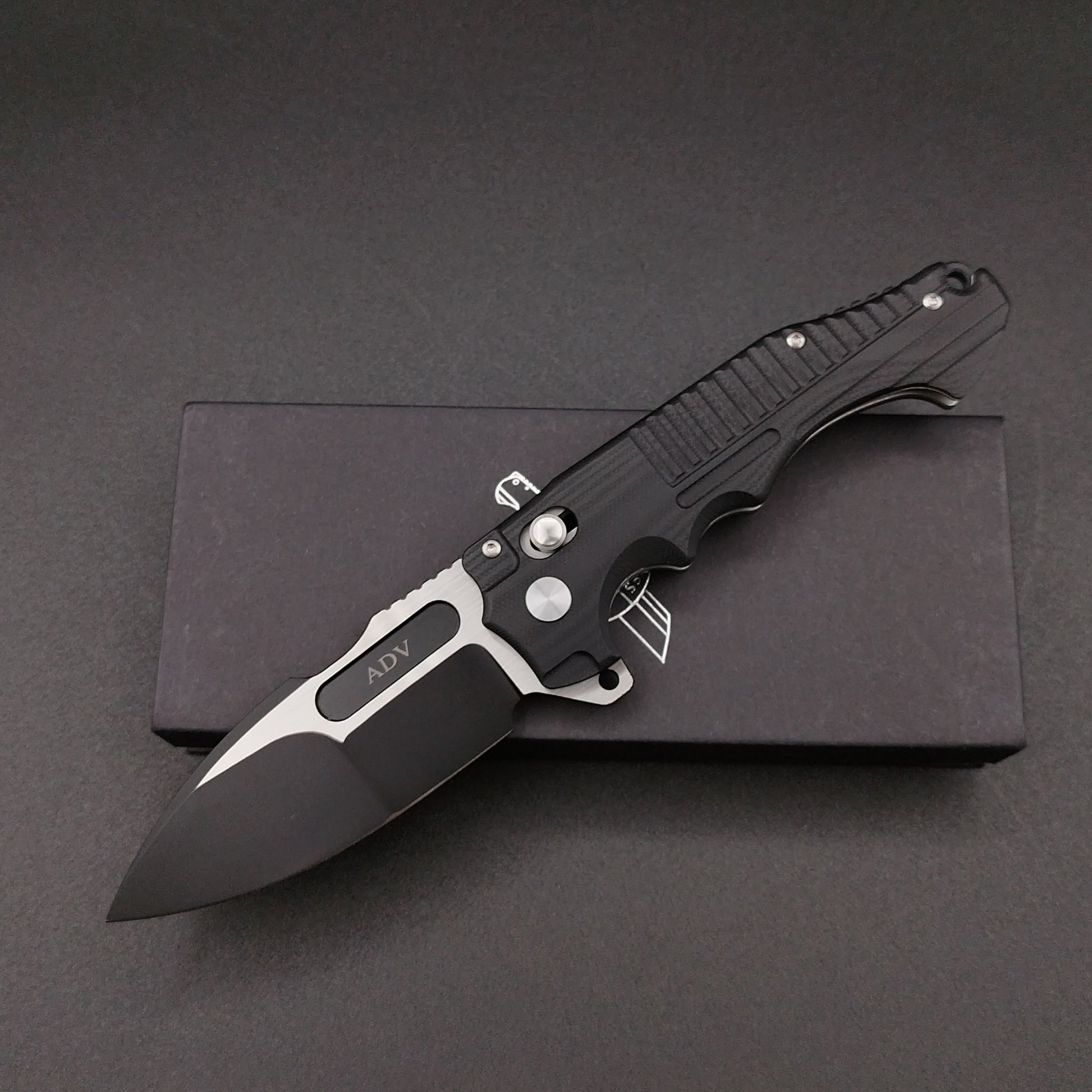 ADV Bullshark, Black G-10, AUS10 1