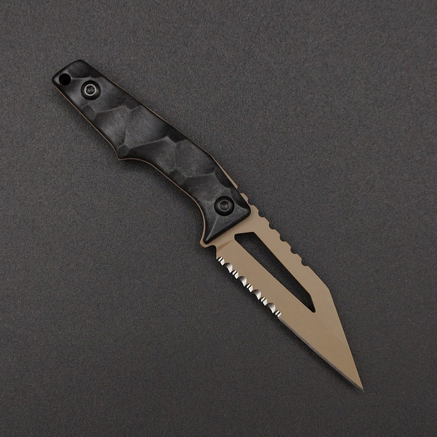 Bawidamann Blades STARK V2 SERRATED Flat Dark Earth 2