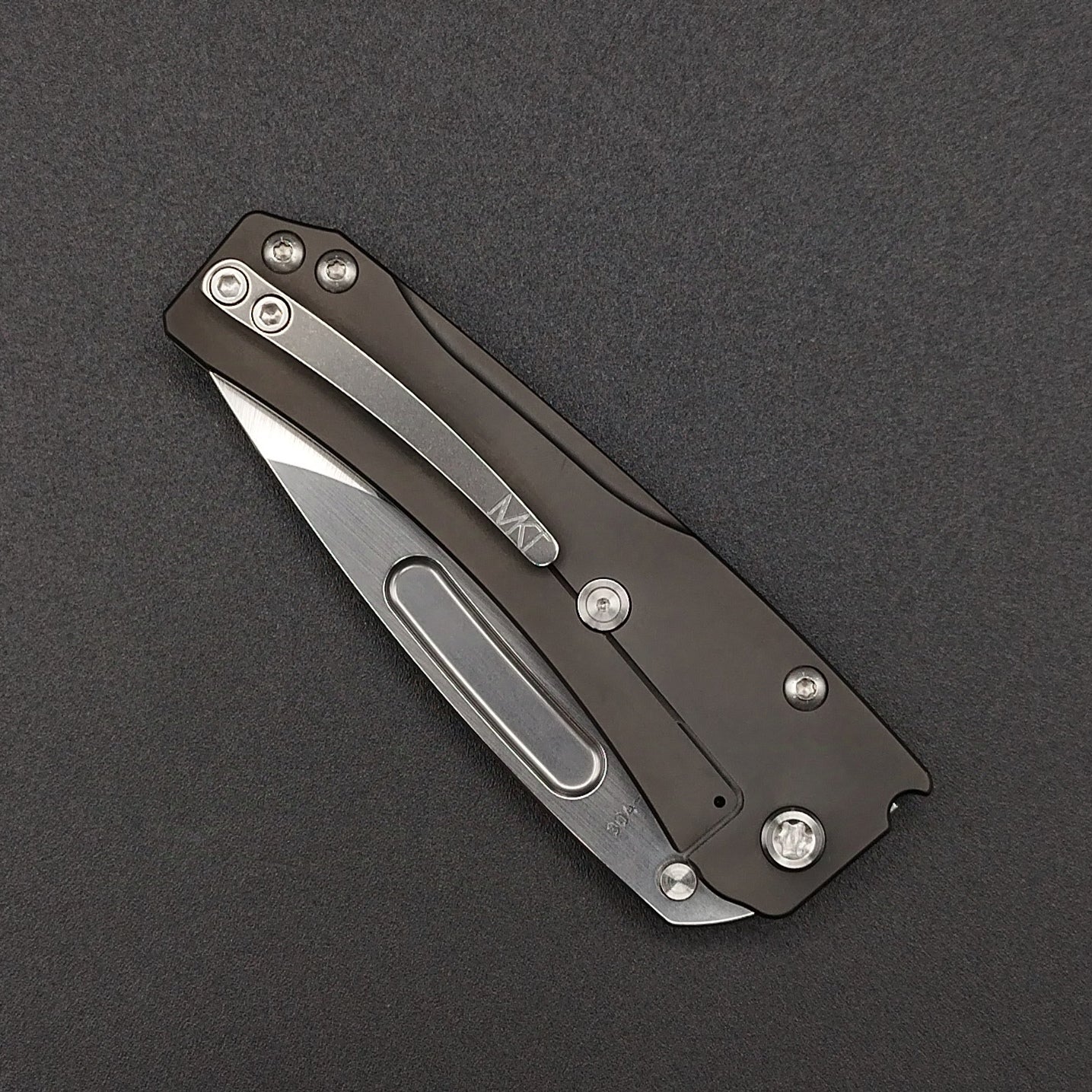 Medford Slim Midi Framelock black titanium handle S35VN 4