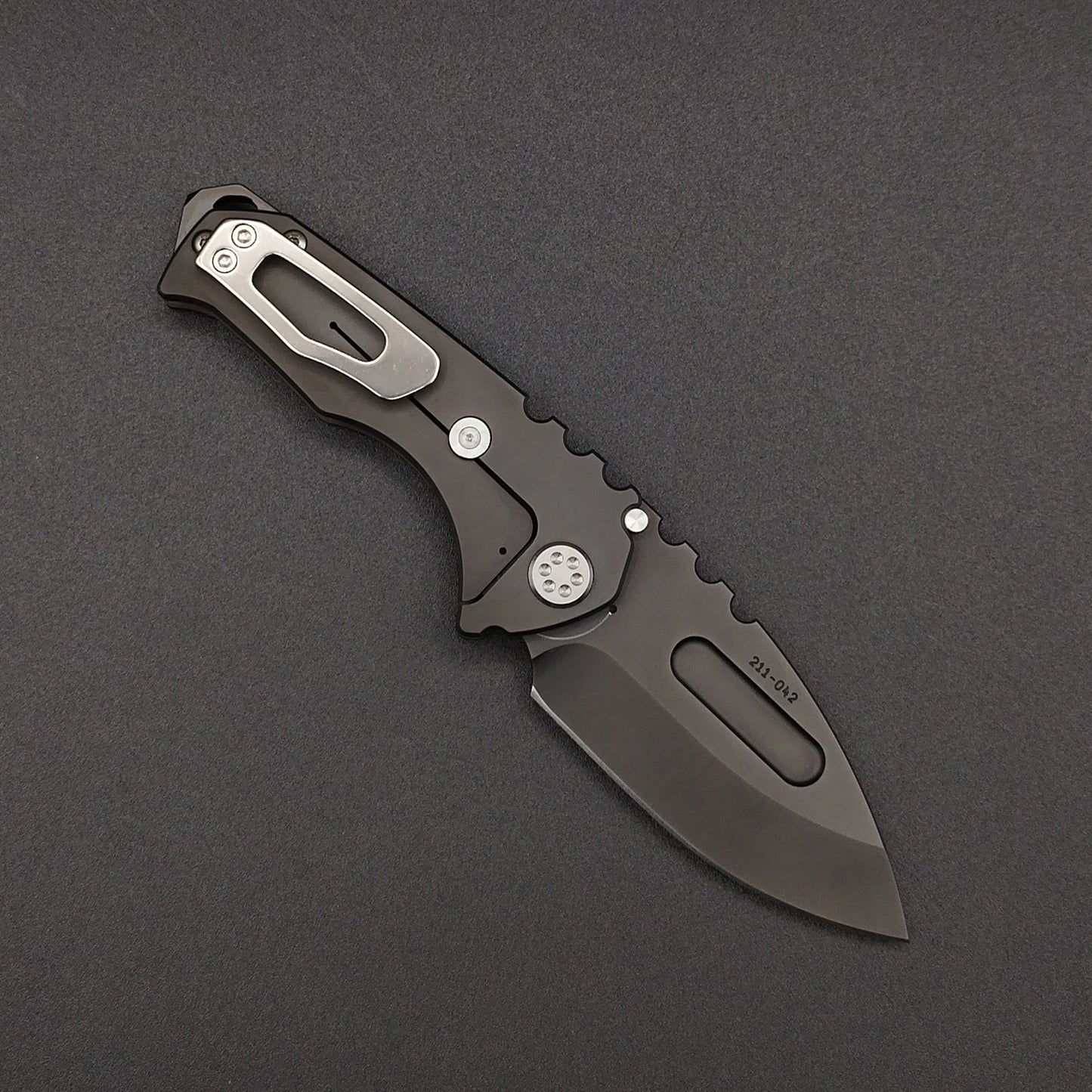 Medford Praetorian Genesis T, Black PVD Titanium Handle, 3V Blade 2