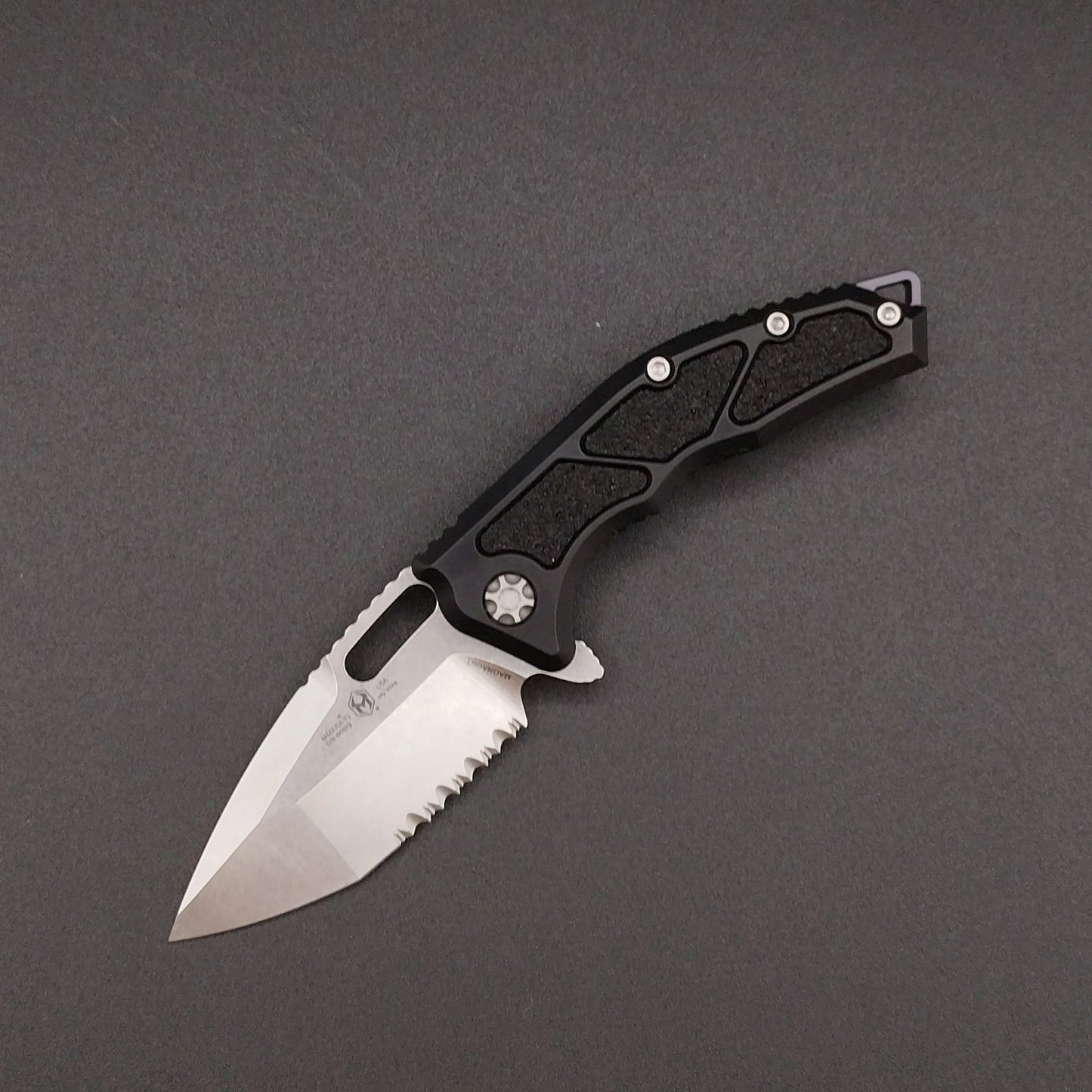 Heretic Knives Medusa Tanto Black Stonewash Partially Serrated 1