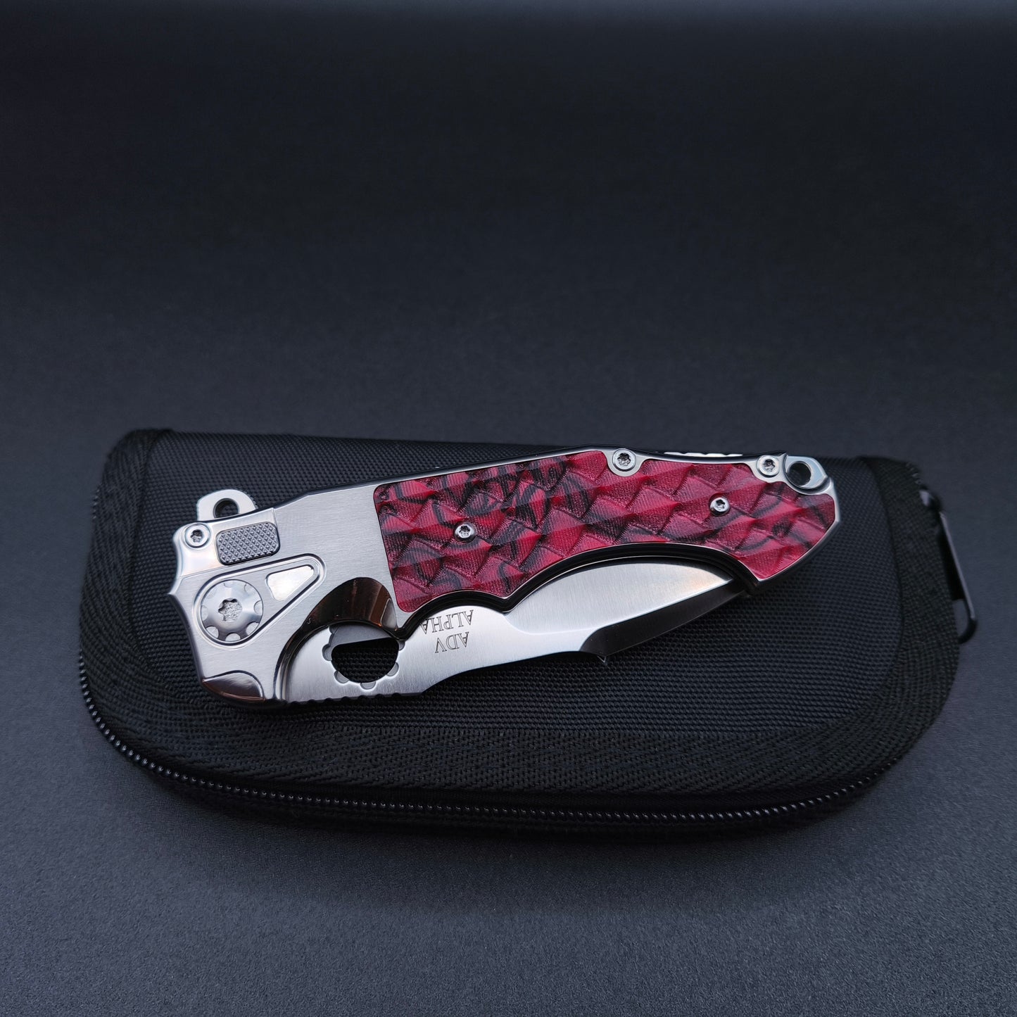 ADV Mini Alpha Satin, Red G-10 Dragon Skales, S35VN 3