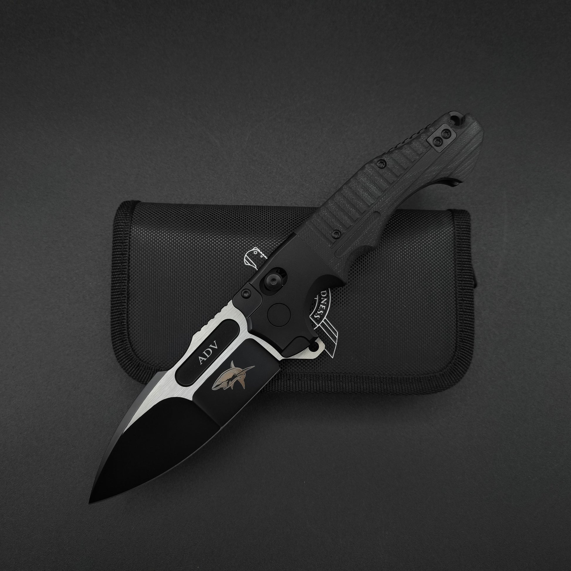 ADV Bullshark Gen 2, Titanium and Black G10 1