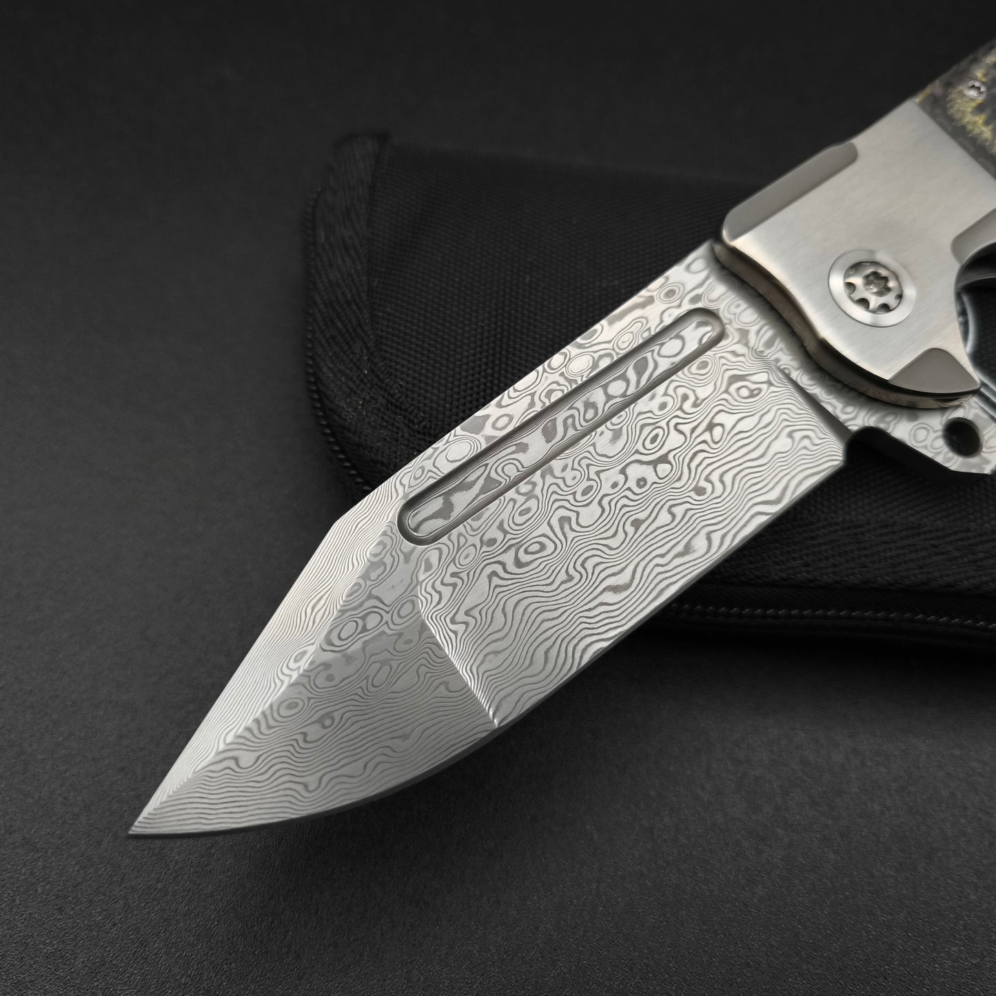 ADV Tracker Custom, Satin, Fiber Twirl, Damascus Blade 3