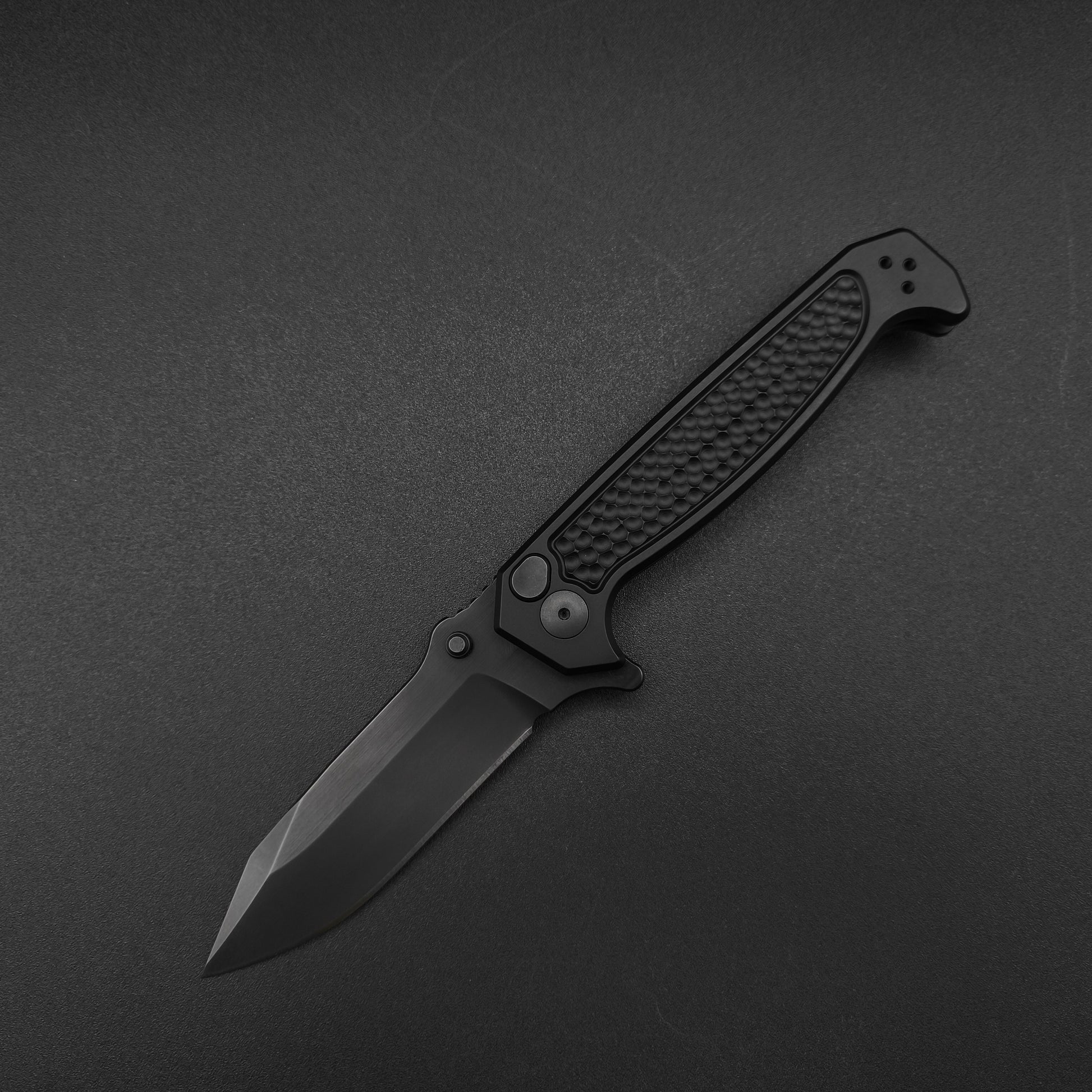 Half Face Blades Disaster Folder, Anodized black, nitride black blade 2