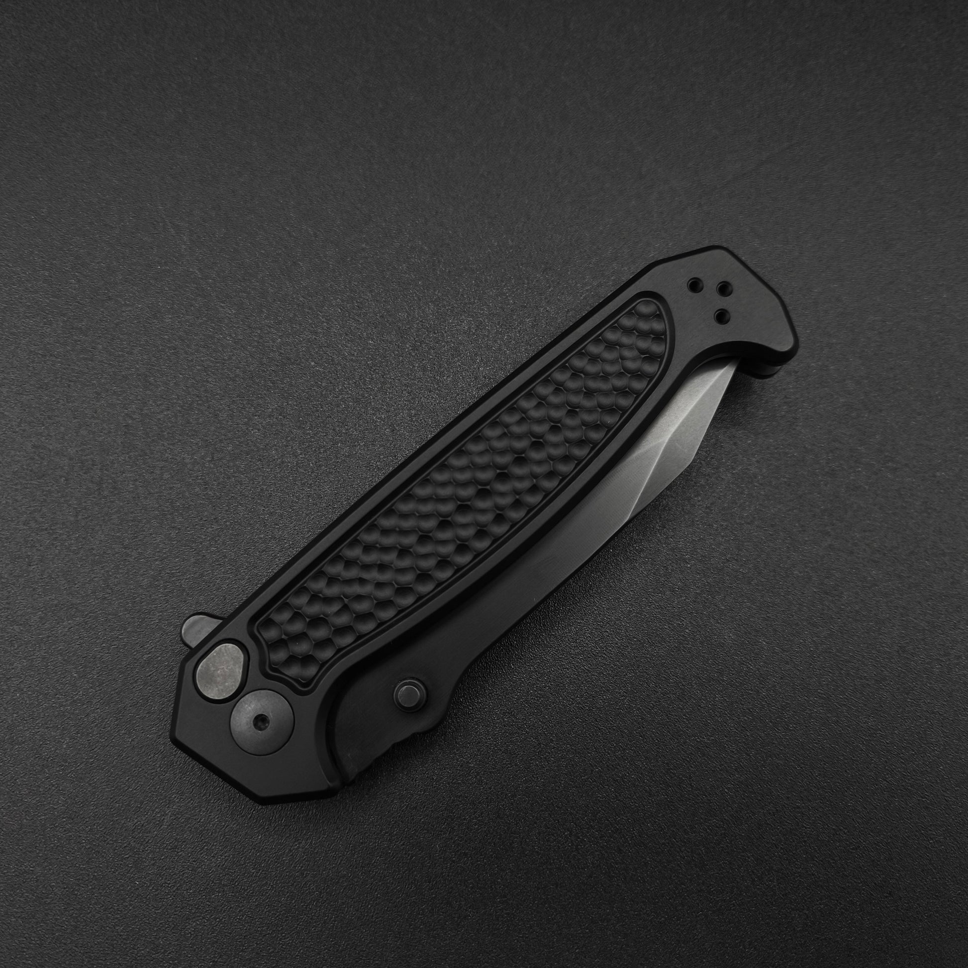 Half Face Blades Disaster Folder, Anodized black, nitride black blade 4