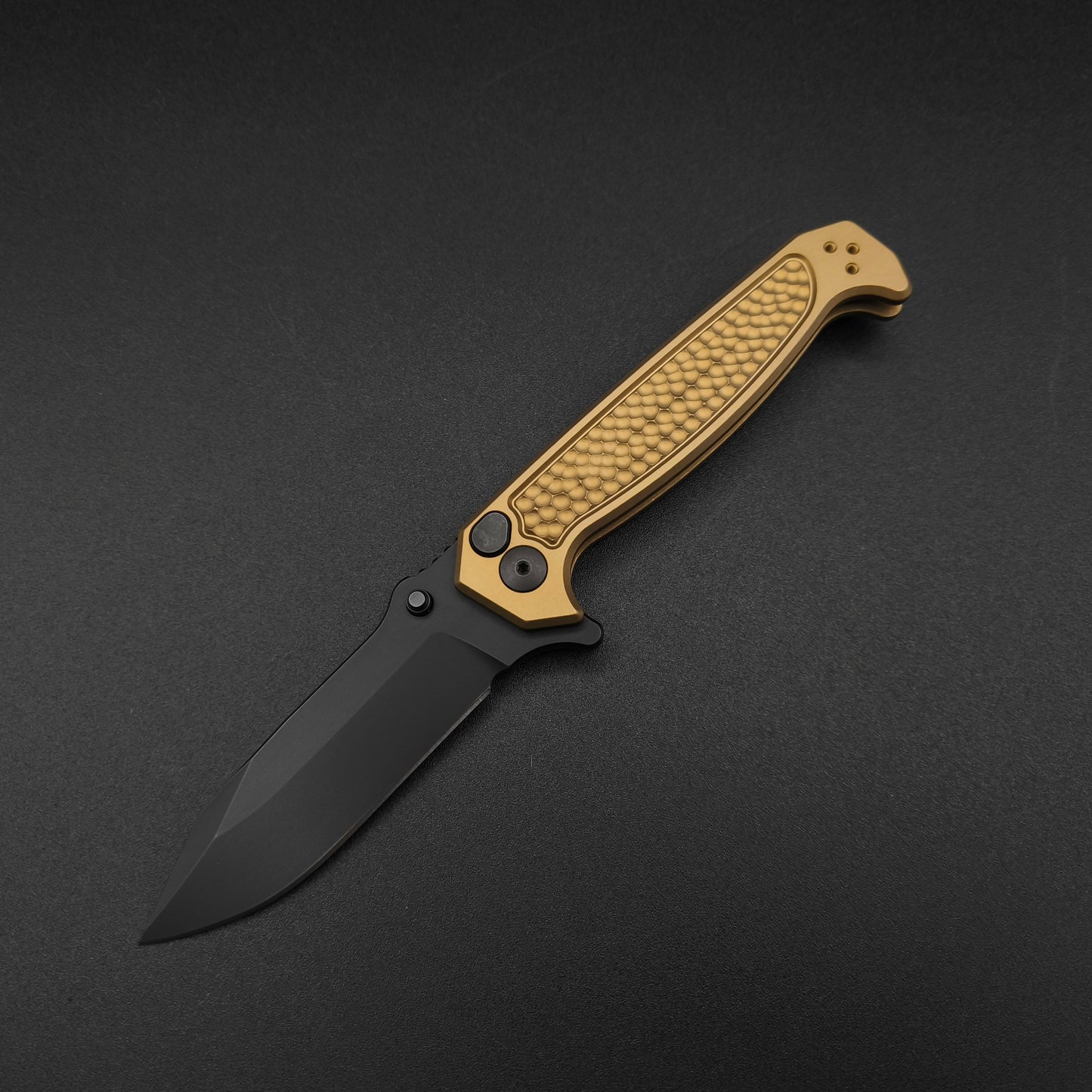 Half Face Blades Disaster Folder, Anodized FDE, nitride black blade 2